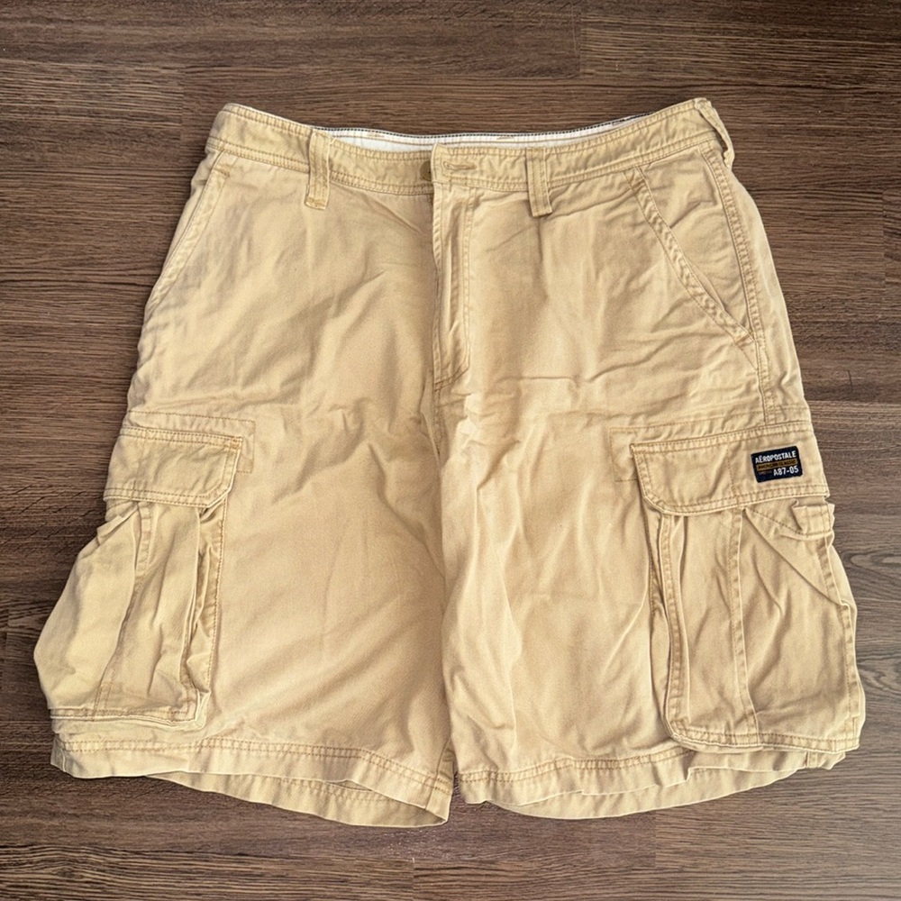 Aeropostale cargo shorts